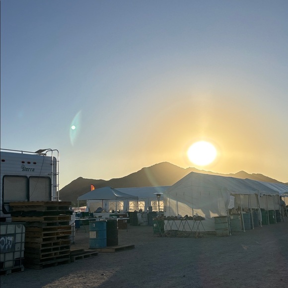 Unlisted items 2 - 01/09/26 - Picture 3 of 3